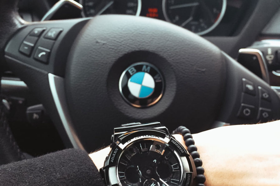 watches-and-steering